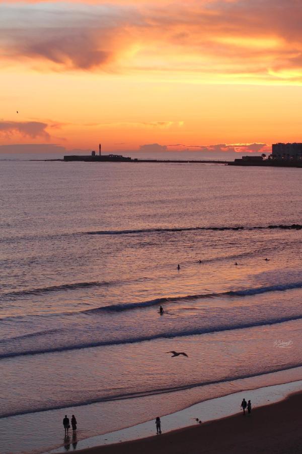 Apartamento Ventanal Al Mar Cádiz Kültér fotó